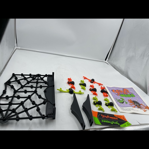 Vintage Spider wars board game - Picture 3 of 4